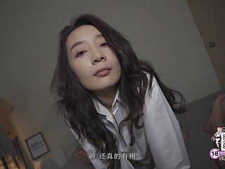 Top-grade Asian Freundin Verführt Small fry