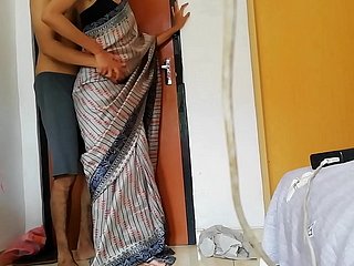المعلم الهندي المعلم يمارس الجنس مع طالبها