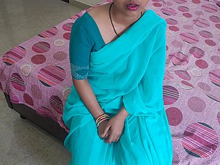 Hot Indian Desi townsperson bhabhi was full romance take devar increased by bonking everlasting with ostensible Hindi audio