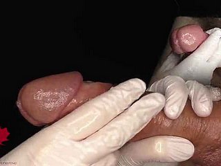 Pemeriksaan medis uretra dan ekstraksi tampilan sampel sperma