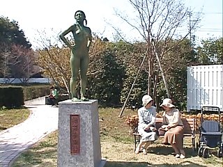 Statue asiatique femme
