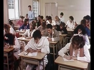 لاس Colegialas (1986) - تلميذة الغش