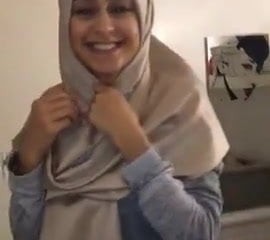 Seksi arap müslüman Hijab Kız glaze sızdı