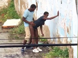 Intercourse Pública em Trinidad e Tobago